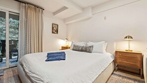 6 slaapkamers, een bureau, wifi, beddengoed