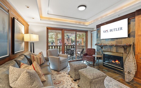 TV, fireplace - 6BR Slopeside Lodge - Ski In/Ski Out, Walk to Everything (Vail)
