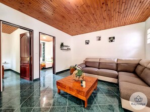 TV - Kaz’A Olymp*** - Nice house in Entre-Deux (ENTRE-DEUX)