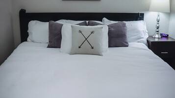 2 soverom, strykejern/-brett, reiseseng for barn og wi-fi (inkludert)