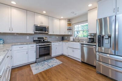 Celebrate the best of Kentucky while staying at Kentucky's Best on Berry