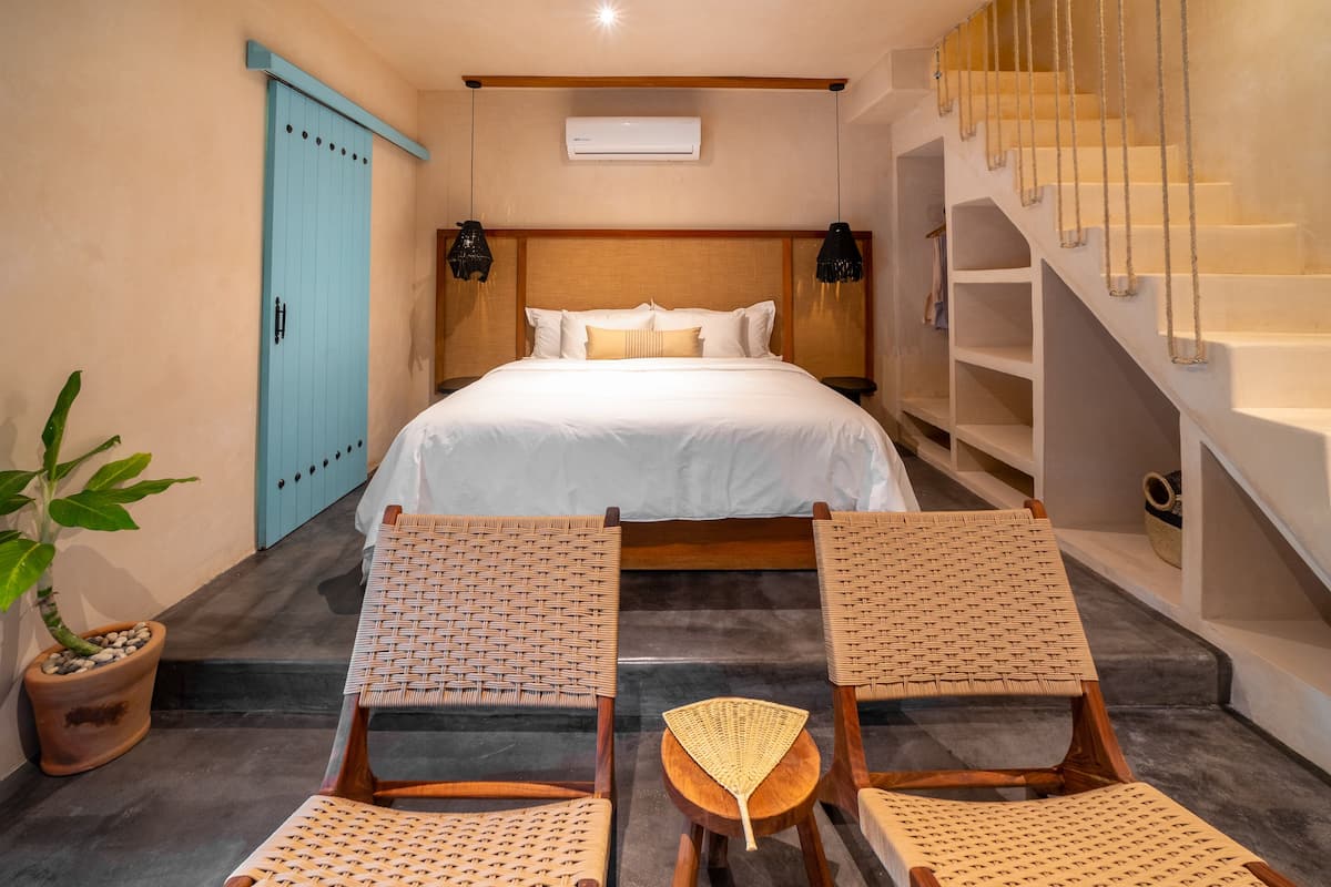 Deluxe studio suite, 1 kingsize bed | Lakens van Egyptisch katoen, luxe beddengoed, een minibar