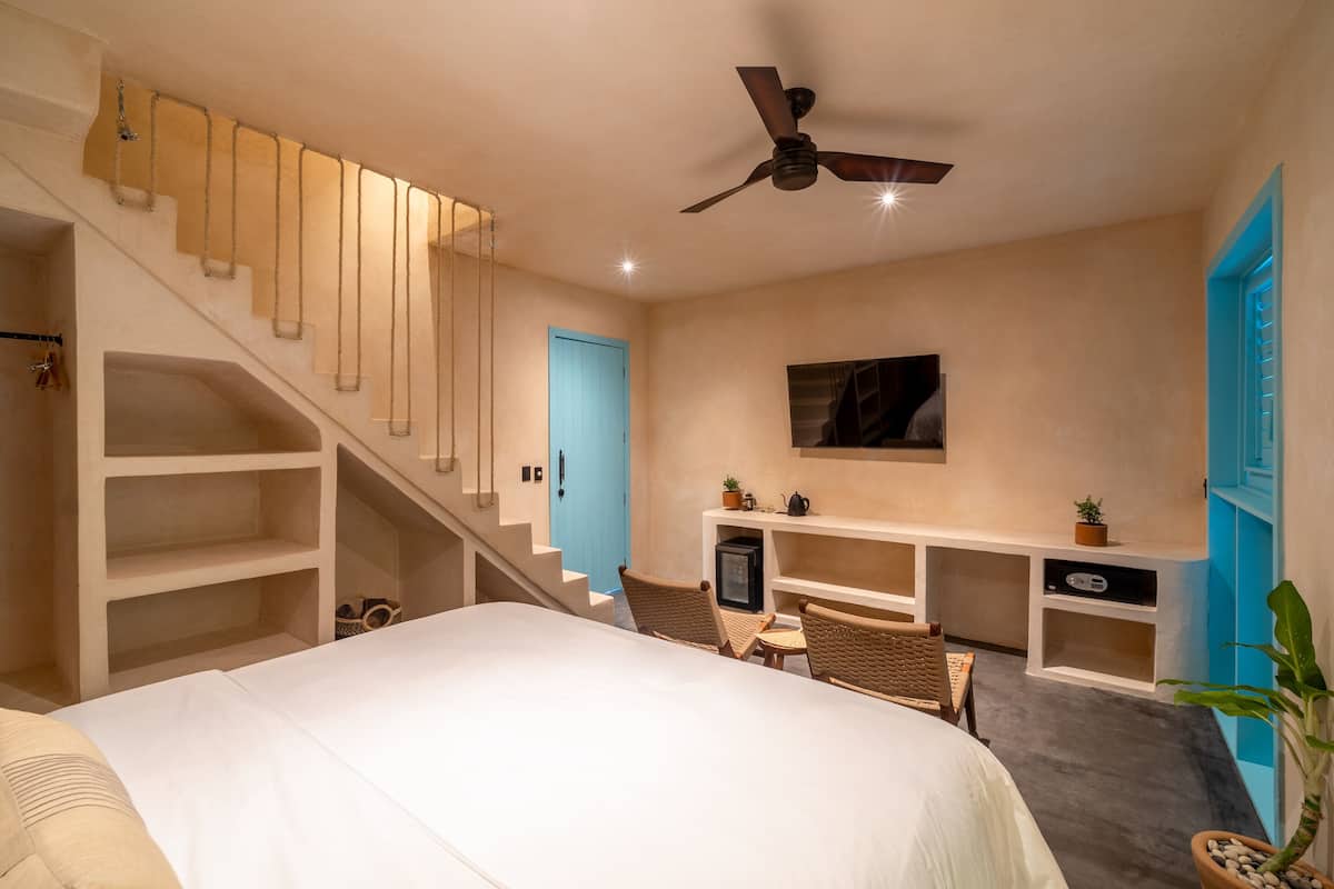 Deluxe kamer, 1 kingsize bed | Lakens van Egyptisch katoen, luxe beddengoed, een minibar