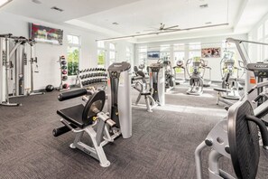 Fitness facility - 4BR, free shuttle, gym, pool, BBQ, beach access (Pensacola)