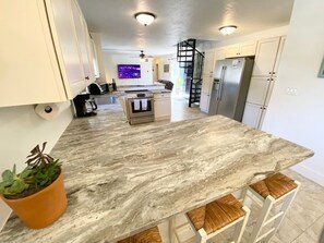 Fridge, microwave, oven, stovetop - Belleair Manor by the Beach, Heated Pool + Theater (Largo)