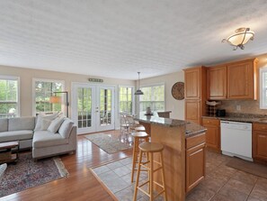 TV - Simply Sipsey - Gorgeous flat lot with zero steps to the dock! (Double Springs)