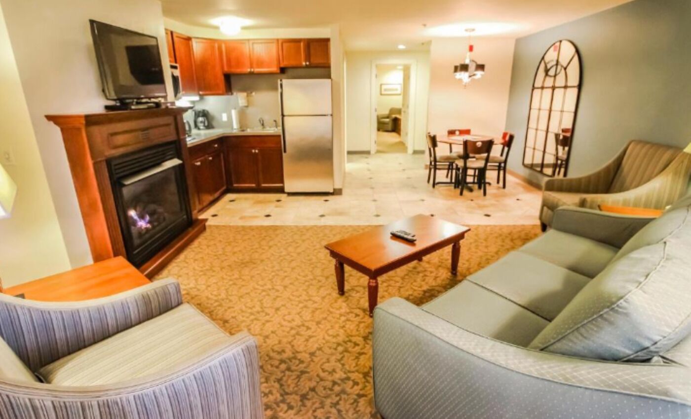 Condo, 2 Bedrooms, Accessible | Private kitchen | Full-size fridge, microwave, coffee/tea maker, dining tables