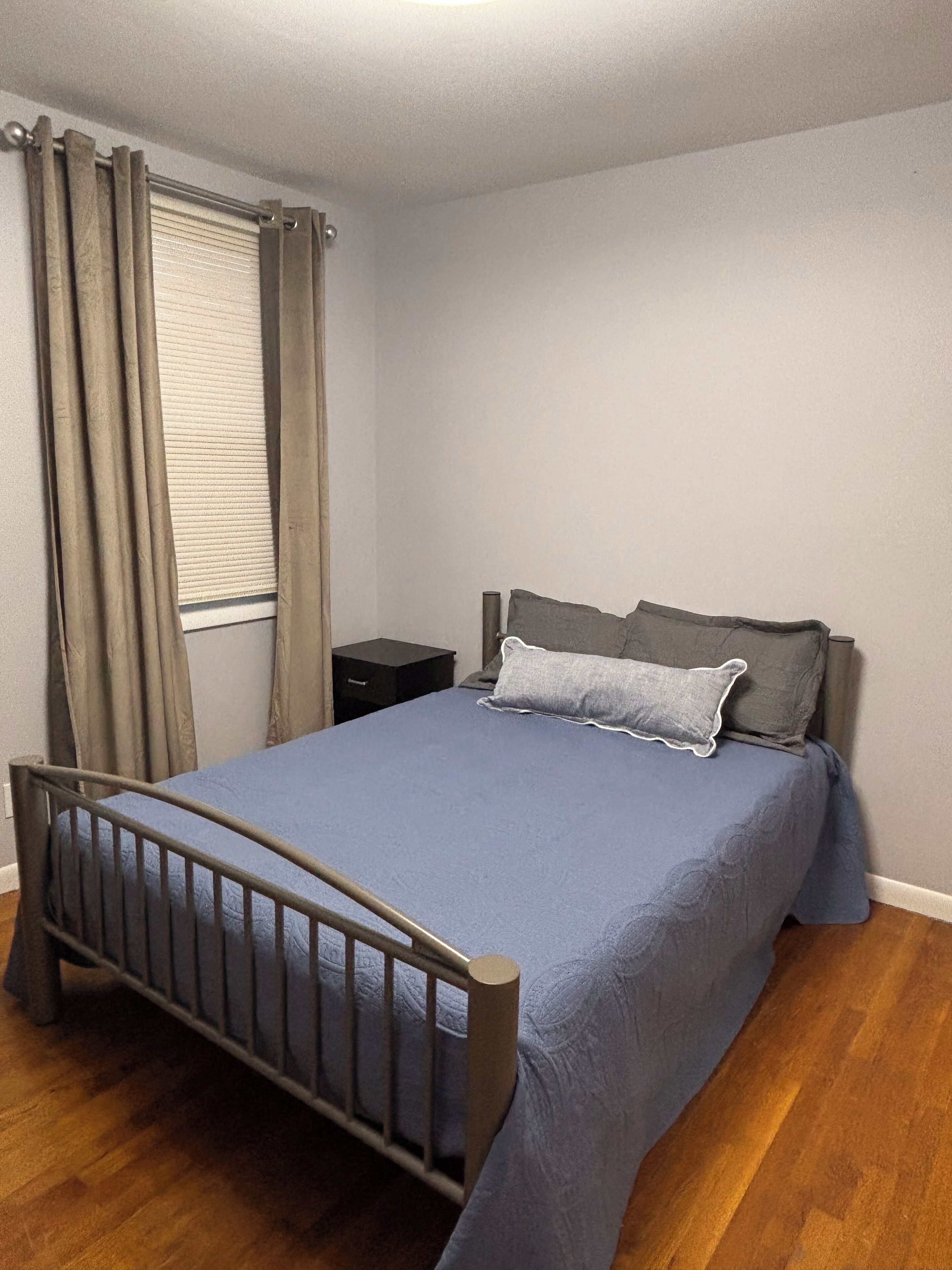 3 chambres, bureau, fer et planche à repasser, Wi-Fi gratuit