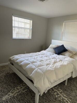 3 chambres, bureau, Wi-Fi, draps fournis