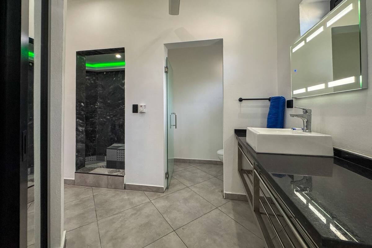 Shower, towels, soap, shampoo