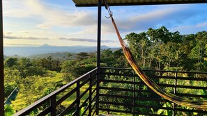 Sunrise Arenal Volcano View | Down comforters, minibar, individually decorated, individually furnished - Rio Celeste Nature View (Katira)