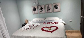 Deluxe Cabin, 1 Bedroom, Balcony, Mountain View | Down comforters, minibar, individually decorated, individually furnished - Rio Celeste Nature View (Katira)