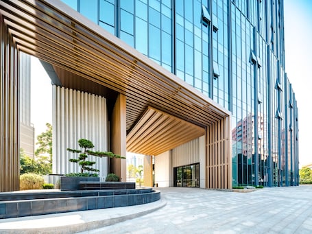Exterior. Holiday Inn Zhuhai City Center by IHG