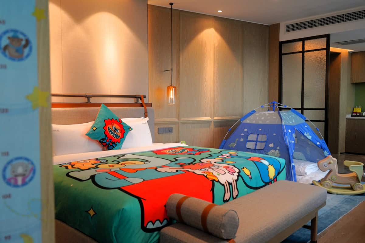 Habitación Premium, 1 cama King size (Kids Theme) | Ropa de cama de alta calidad, edredón y camas con pillow-top