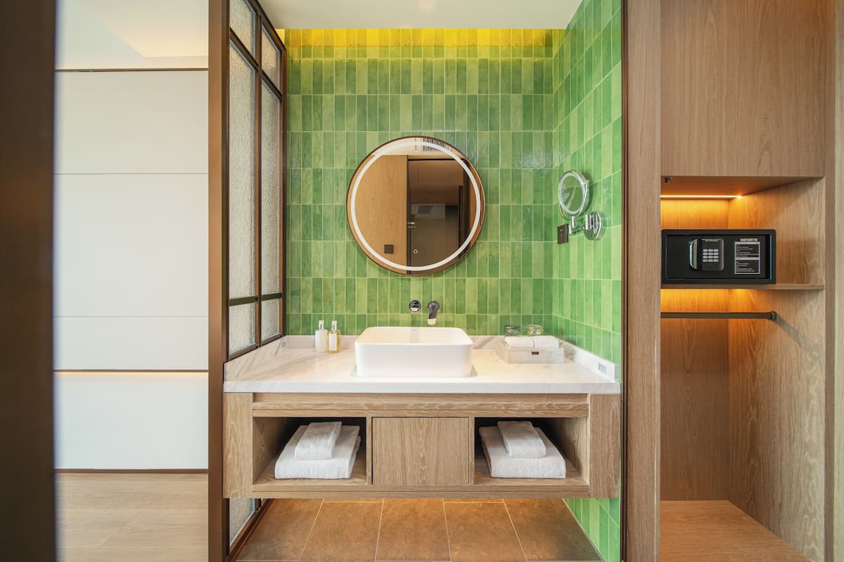 Dusche, Hydromassagedusche, Designer-Toilettenartikel, Haartrockner