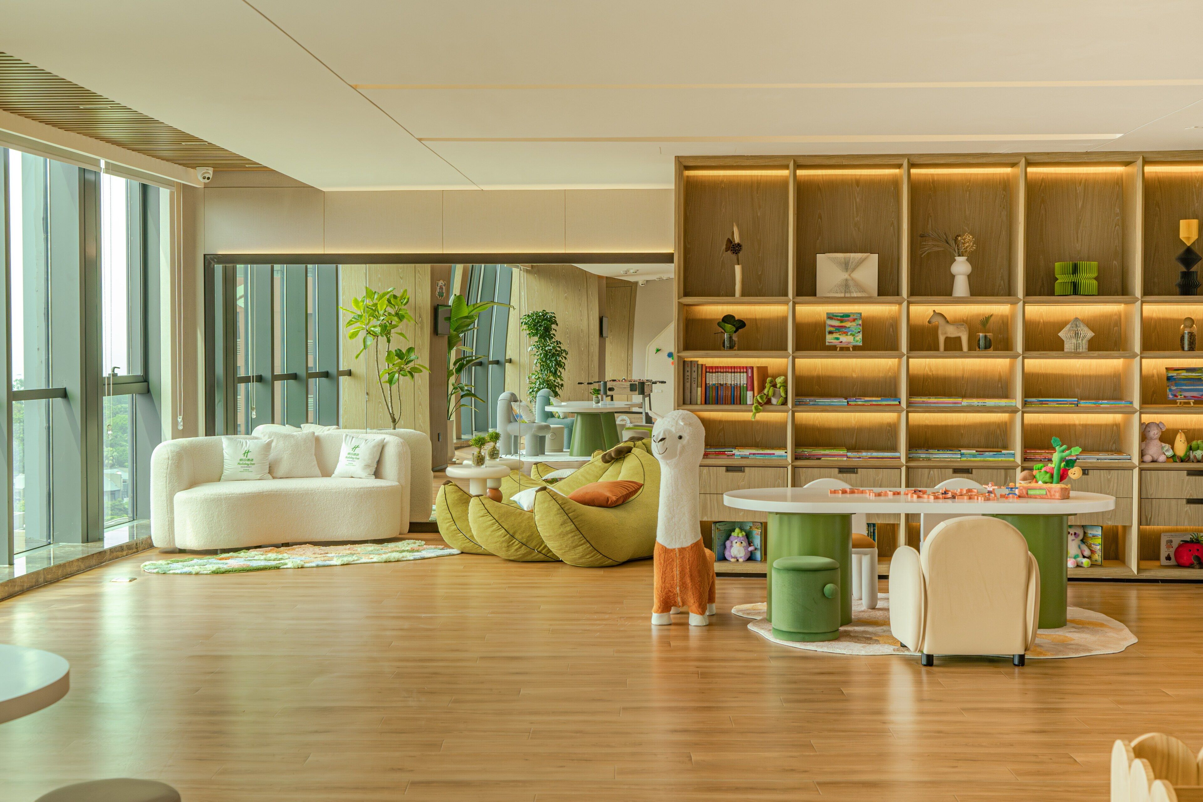 Photo - Holiday Inn Zhuhai City Center by IHG