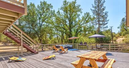 🛶 Cozy Creek Cabin near Yosemite & Bass Lake