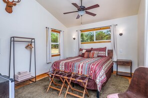 4 chambres, bureau, fer et planche à repasser, Wi-Fi gratuit