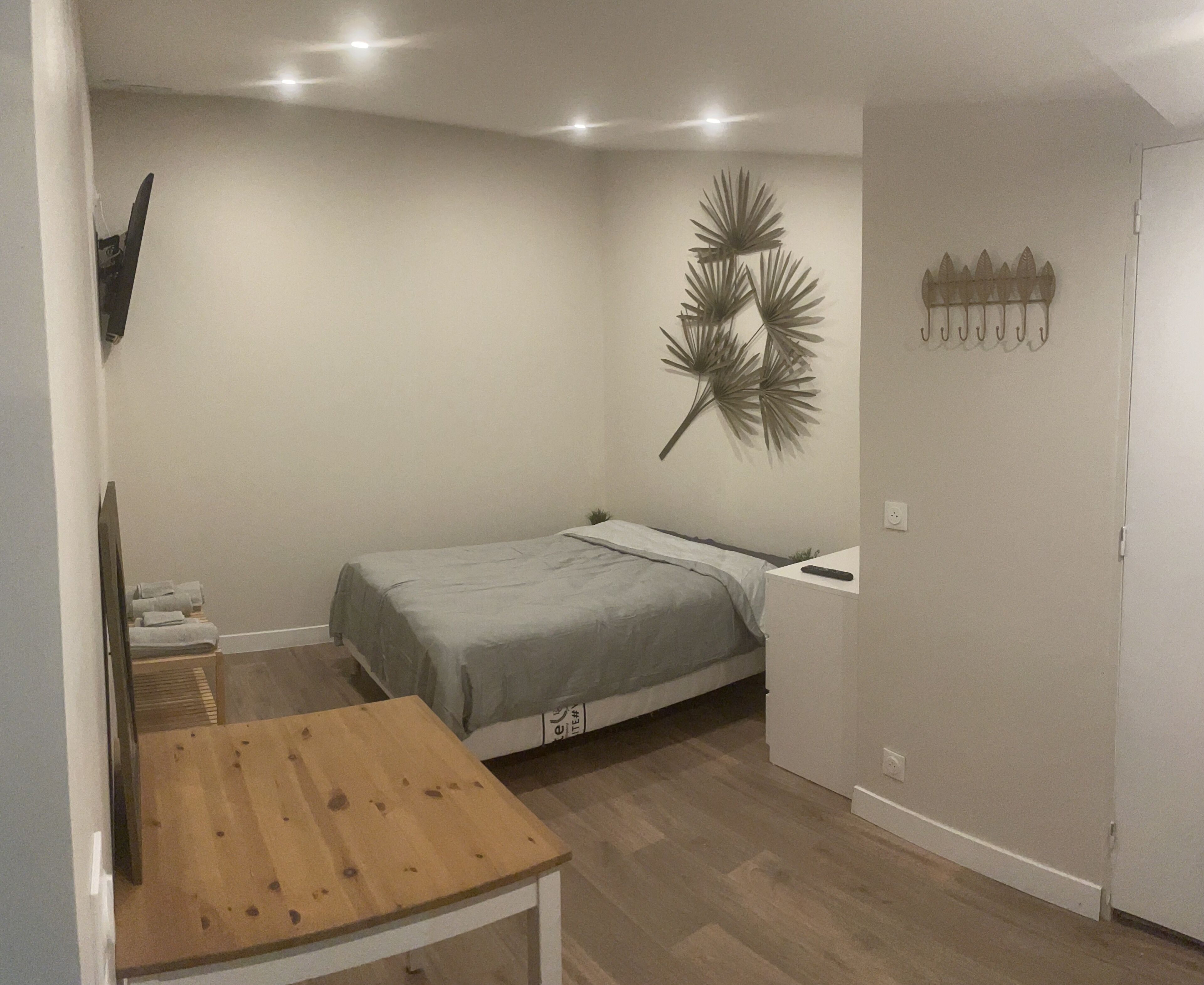 1 bedroom, free WiFi, bed sheets