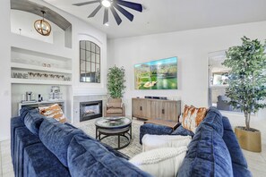 Smart TV, fireplace, video games