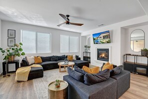 House, Multiple Beds, Pool Access, Pool View | Interior - The Gryffin (Indio)