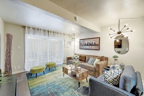 Centrally Located in Historic Tarrytown