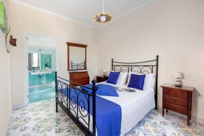 Talo, tupakointi sallittu | 5 makuuhuonetta, Wi-Fi