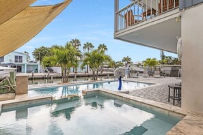 Pool - Coco Palms Oasis! Easy access to the Gulf! (Marathon)