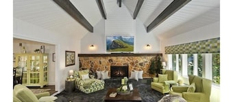 BEAUTIFULLY REMODELED HOME