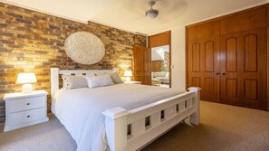 2 bedrooms, free WiFi