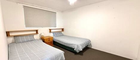 2 bedrooms