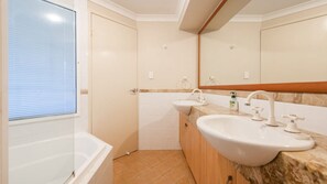 Ensemble douche/baignoire