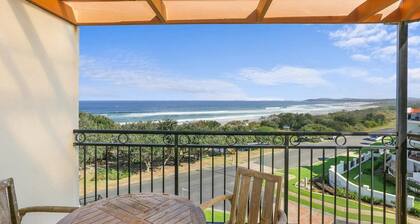 Breakers Block 2 Unit 11 - Lifestyle Yamba