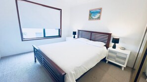 3 bedrooms, iron/ironing board