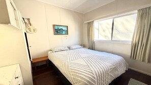 2 bedrooms