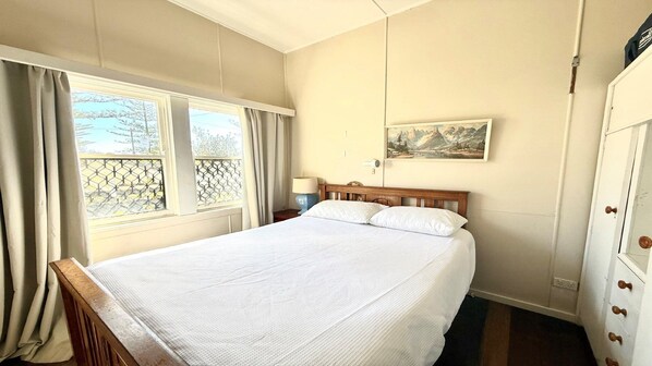 2 bedrooms
