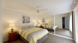 2 bedrooms