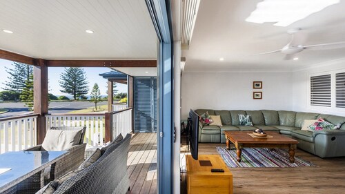 Ocean Spirit - Lifestyle Yamba