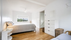 3 bedrooms, WiFi