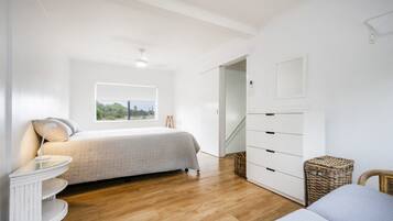 3 bedrooms, Internet