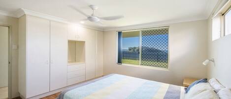 3 bedrooms, WiFi