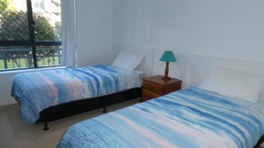 3 bedrooms, bed sheets
