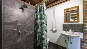 Bathroom - Discover Tawny Roost, a spacious 4-bedroom holiday retreat perfect for families seeking relaxation a (YAMBA)