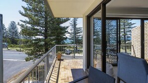 Terrace/patio - Flinders Lodge Unit 5 - Lifestyle Yamba (YAMBA)