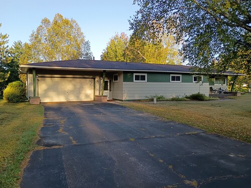 My Mother's House - A quiet home on the Michigamme River