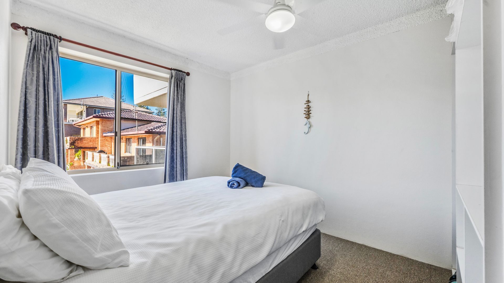 2 bedrooms, bed sheets