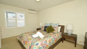 3 bedrooms, WiFi, bed sheets - Suncrest 4 - Lifestyle Yamba (YAMBA)