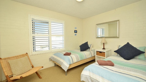 3 bedrooms, WiFi, bed sheets