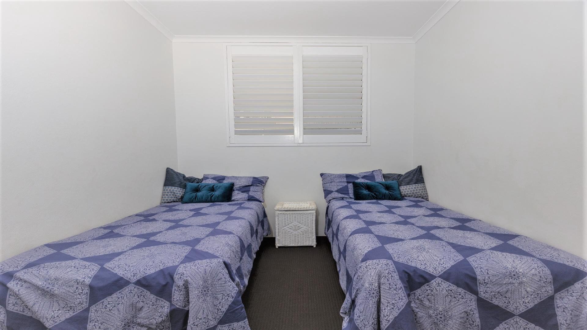 2 bedrooms
