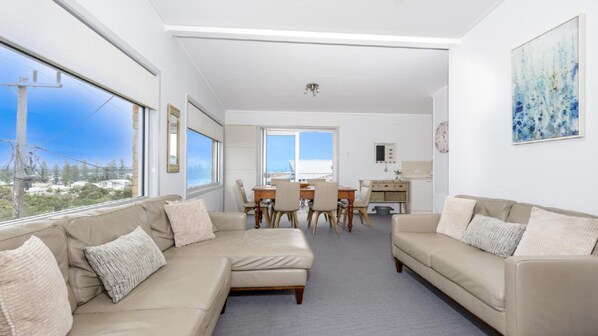 TV - Wingamba Unit 3 Yamba (YAMBA)